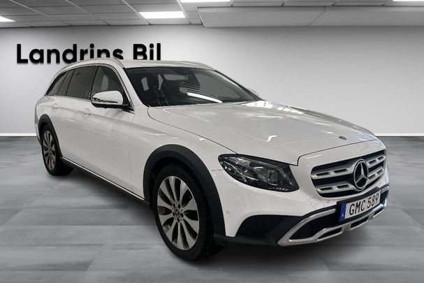 Mercedes-Benz E 220 d 4Matic T All-Terrain 143 kW image number 2