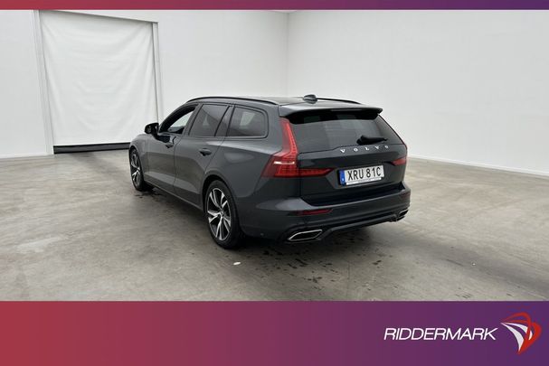 Volvo V60 T8 R Design AWD Recharge 288 kW image number 10