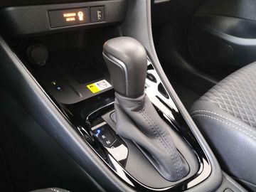 Car image 23