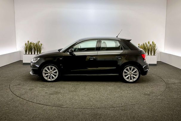 Audi A1 1.0 TFSI S-line Sportback 70 kW image number 8