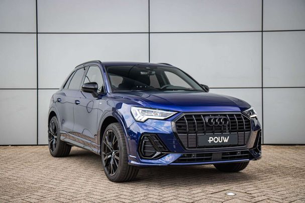 Audi Q3 45 TFSIe 180 kW image number 8