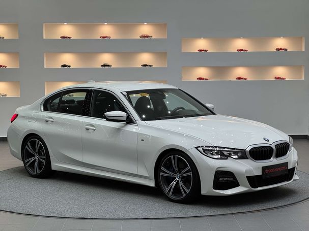 BMW 320d M Sport 140 kW image number 2