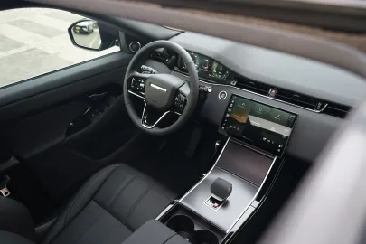 Car image 31