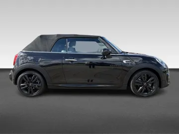 Car image 36