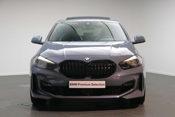 BMW 118i M Sport 100 kW image number 2