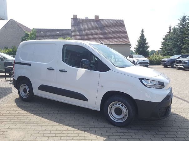 Toyota Proace City 1.5 75 kW image number 2