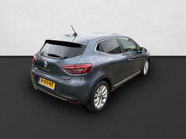 Renault Clio TCe Intens 74 kW image number 4