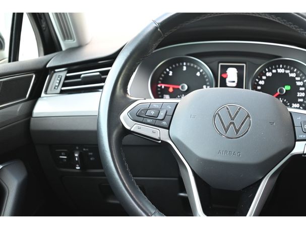 Volkswagen Passat Variant 2.0 TDI DSG 110 kW image number 22