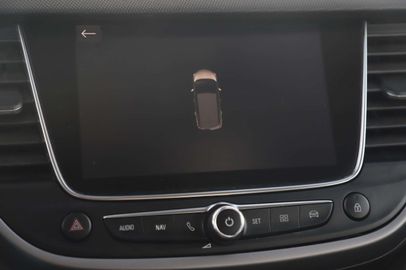 Car image 26