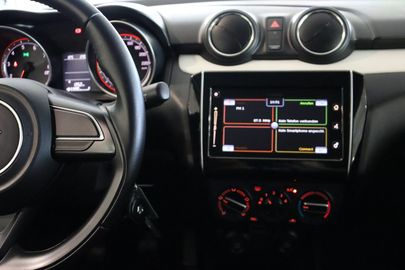 Car image 21