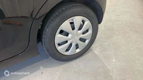Car image 20