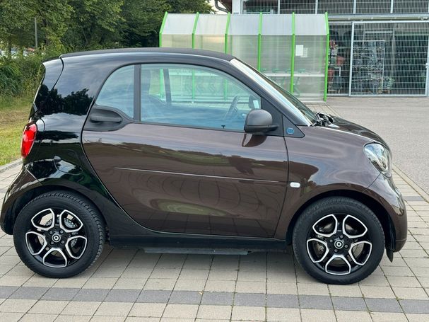 Smart ForTwo EQ 60 kW image number 2