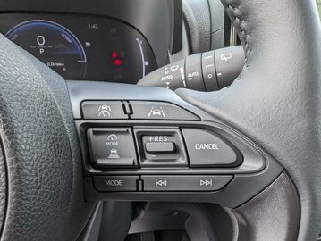 Car image 22