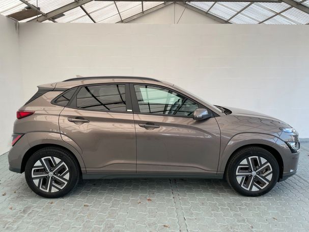 Hyundai Kona Elektro Trend 100 kW image number 3