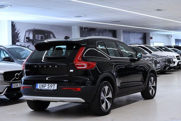 Volvo XC40 R Recharge T4 Momentum 155 kW image number 7