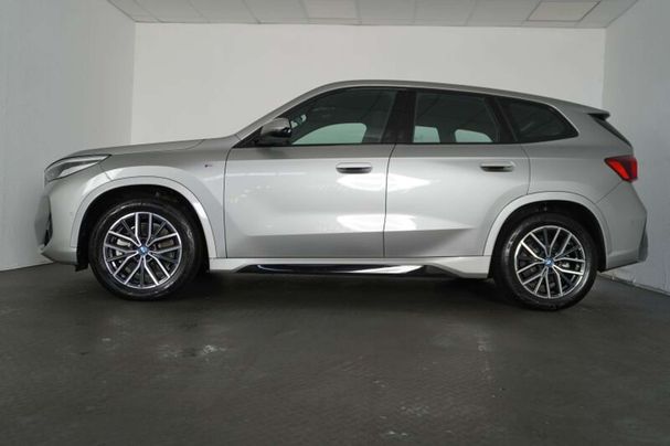 BMW iX1 xDrive30 M Sport 225 kW image number 5