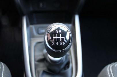 Car image 31