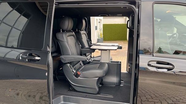 Mercedes-Benz V 300 174 kW image number 23