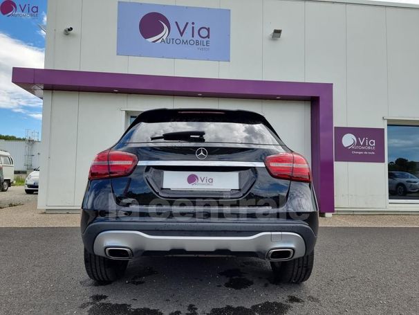 Mercedes-Benz GLA 200 d 4Matic 7G-DCT 100 kW image number 3