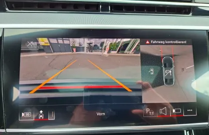 Car image 30