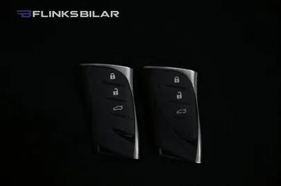 Car image 36