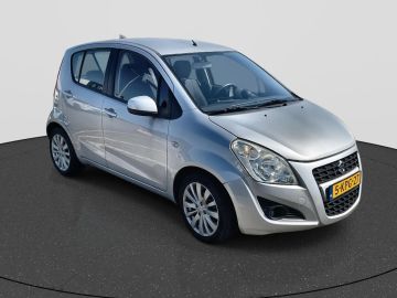 Car image 4