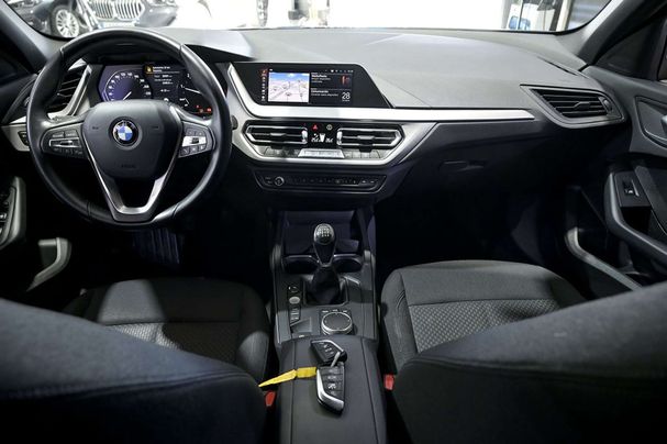 BMW 118d 110 kW image number 8