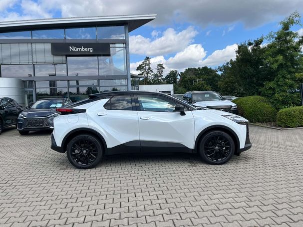 Toyota C-HR 2.0 Plug-In Hybrid 164 kW image number 16