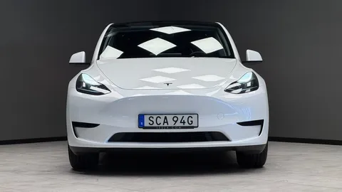 Car image 23