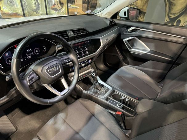 Audi Q3 35 TFSI S-line Business 111 kW image number 7