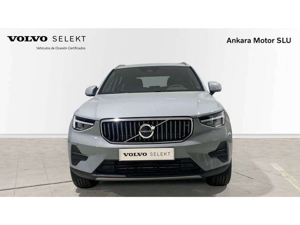 Volvo XC40 Recharge T4 155 kW image number 2