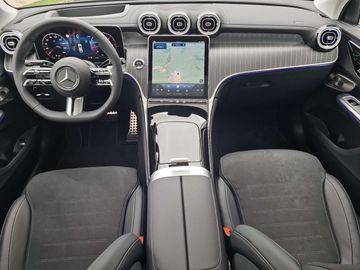 Car image 30