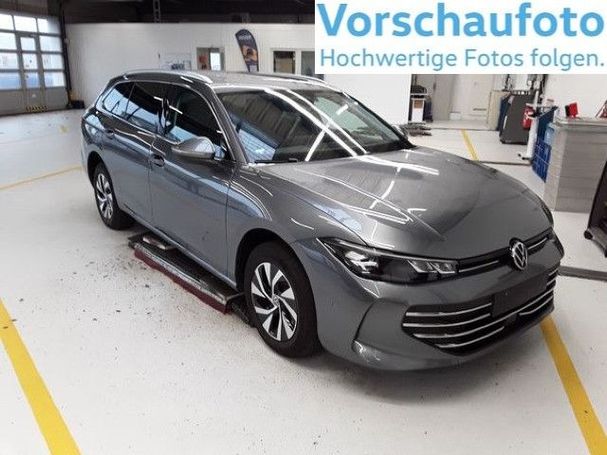 Volkswagen Passat Variant 1.5 eTSI Business DSG 110 kW image number 1