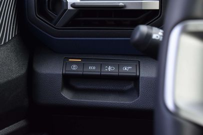 Car image 36