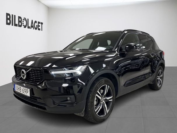 Volvo XC40 AWD R-Design B5 186 kW image number 1