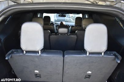 Car image 38