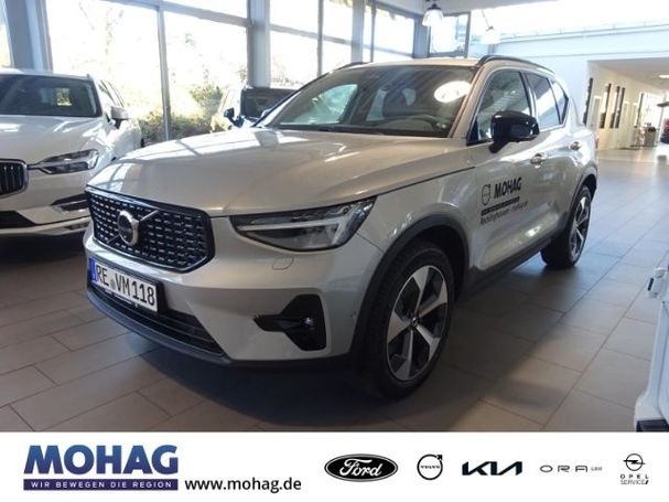 Volvo XC40 B3 Plus Dark 120 kW image number 1