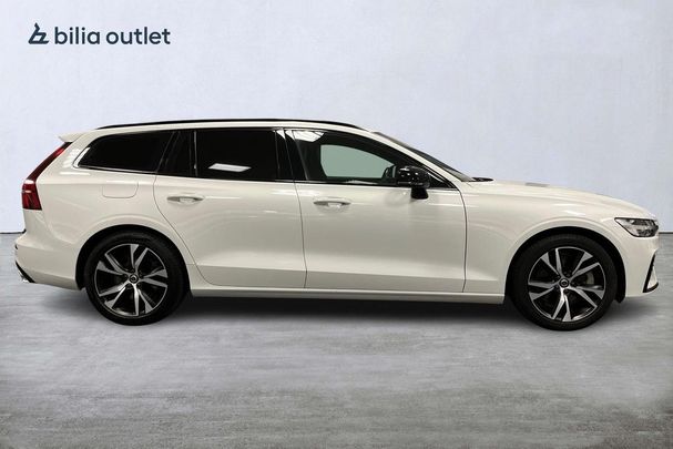 Volvo V60 T8 R Design AWD Recharge 288 kW image number 7