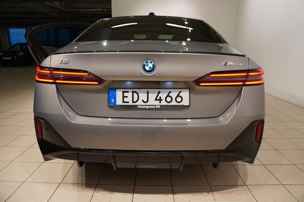 BMW i5 M60 Pro 442 kW image number 11