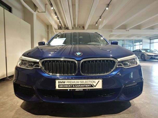 BMW 520d Touring xDrive 140 kW image number 2