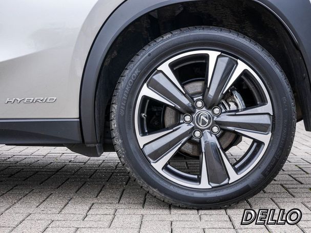 Lexus UX 250h 135 kW image number 9