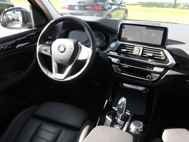 BMW iX3 Impressive 80 kWh 210 kW image number 6