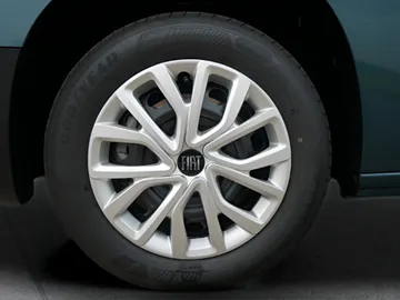 Car image 29