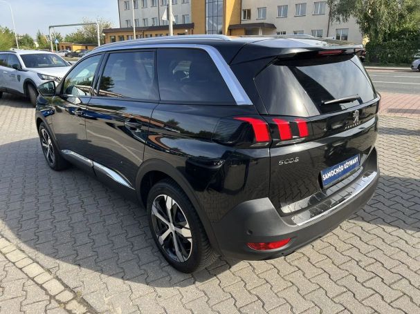 Peugeot 5008 BlueHDi EAT8 Allure 96 kW image number 9