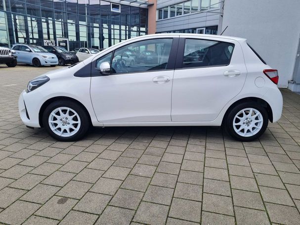 Toyota Yaris 1.0 VVT-i Comfort 53 kW image number 4