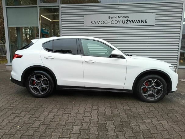 Alfa Romeo Stelvio 2.0 Turbo 206 kW image number 9