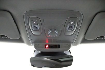 Car image 36