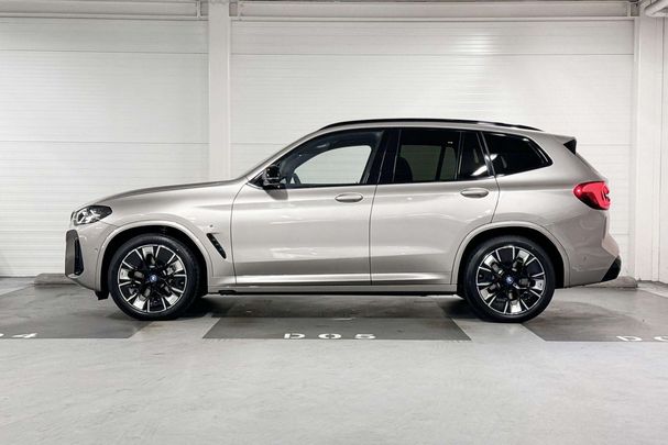 BMW iX3 M Sport 210 kW image number 4