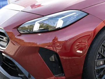 Car image 24