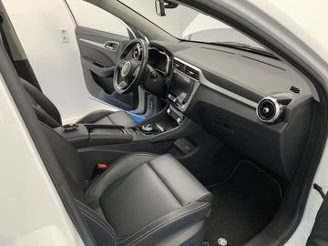 Car image 31